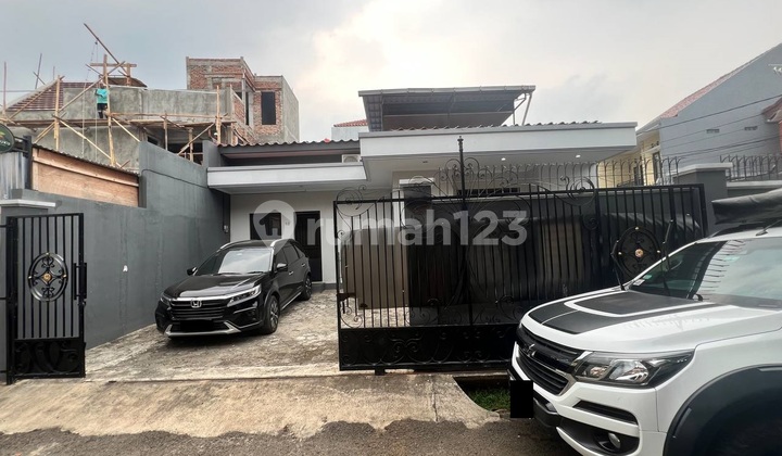 Semi-Furnished House in Pondok Bambu Complex, Duren Sawit, East Jakarta