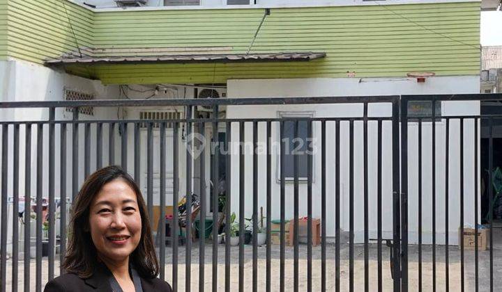 Rumah 2 Lantai Di Komplek Kodam Jatiwaringin Jakarta Timur 1