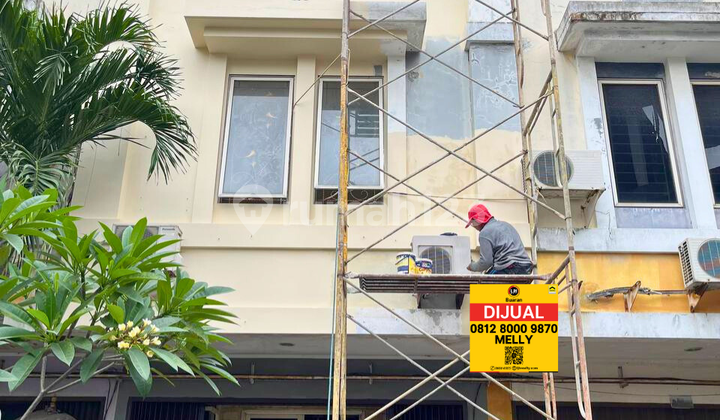Commercial Shop House Suitable for Office and Business in Duren Sawit Center Complex, East Jakarta 1
