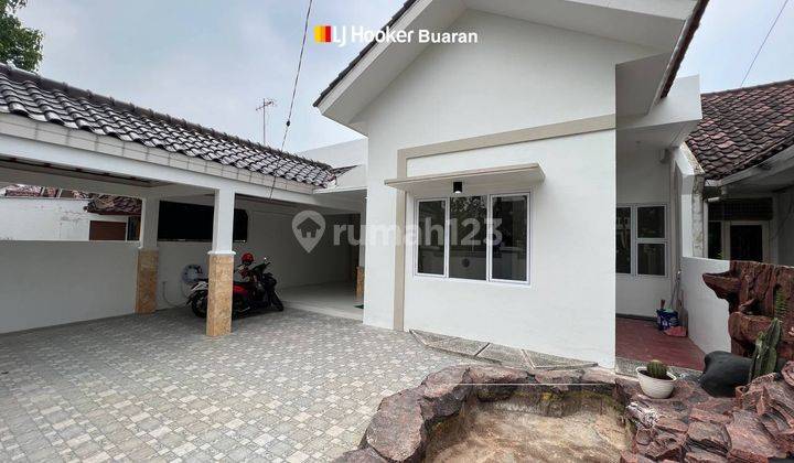 Rumah Bangunan Terawat Komplek Griya Bintara Indah Bekasi 1