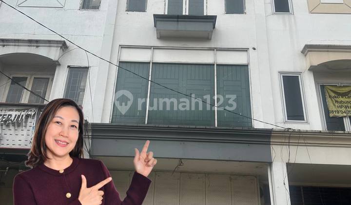 Ruko Bebas Banjir di Pinggir Jalan Kalimalang Kota Bekasi