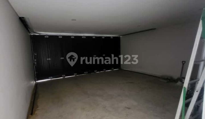 For Sale Citraland Golf Garden House in Good Condition, Split Level 2