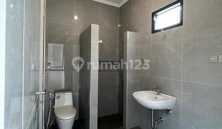 For Sale Citraland Utama Puri Sentra Raya House 2