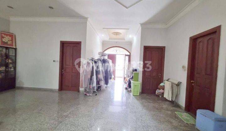 DIJUAL RUMAH FURNISHED MURAH GRAHA FAMILI SURABAYA 2