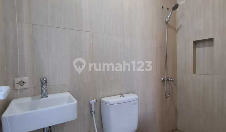 Dijual Rumah Graha Natura By Intiland Hook Siap Huni 2