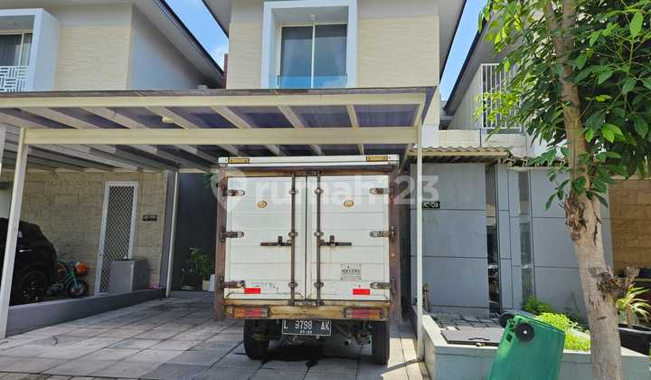 Dijual Rumah Terawat di Graha Natura Surabaya
