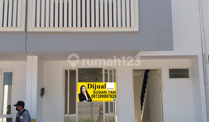 For Sale & For Rent House In Oasia Dian Istana Housing Estate Surabaya For Sale & For Rent House In Oasia Dian Istana Housing Estate Surabaya