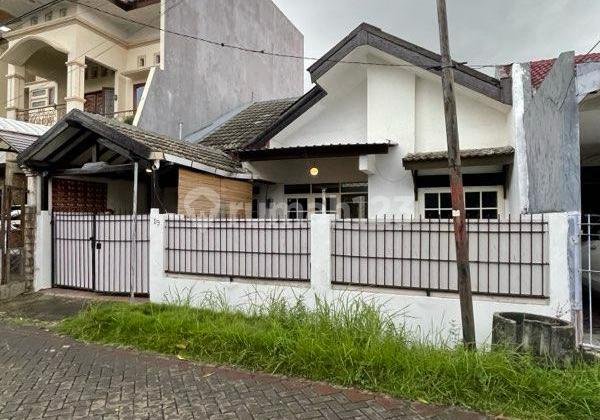 Dijual Rumah Babatan Mukti Murah Lokasi Depan 1