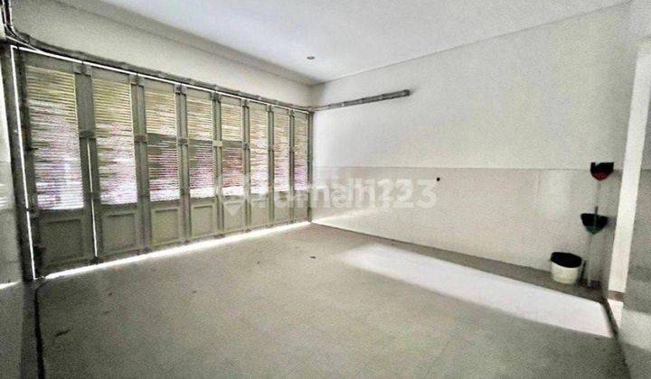 Jual Rumah Baru Mewah Pakuwon Indah 2