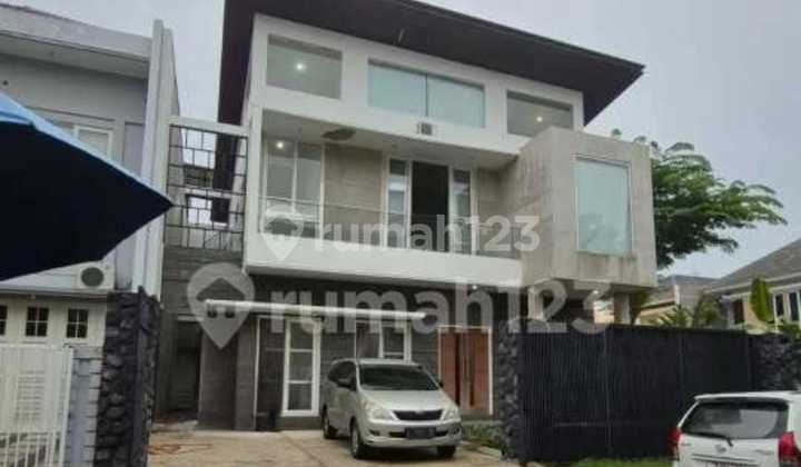 Jual Rumah Minimalis Modern Konsep Industrial Pakuwon City San Antonio 1