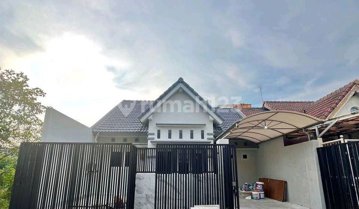 Sell Mulyosari Prima House 9 Meters Wide Ready to Occupy 1