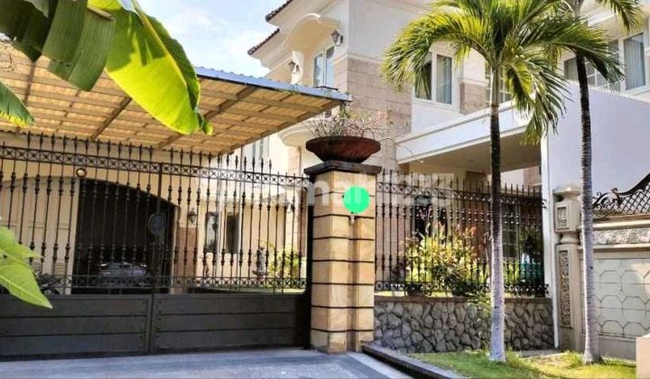 For Sale: Luxurious Araya 1 House Near Dharma Husada Mulyorejo 1