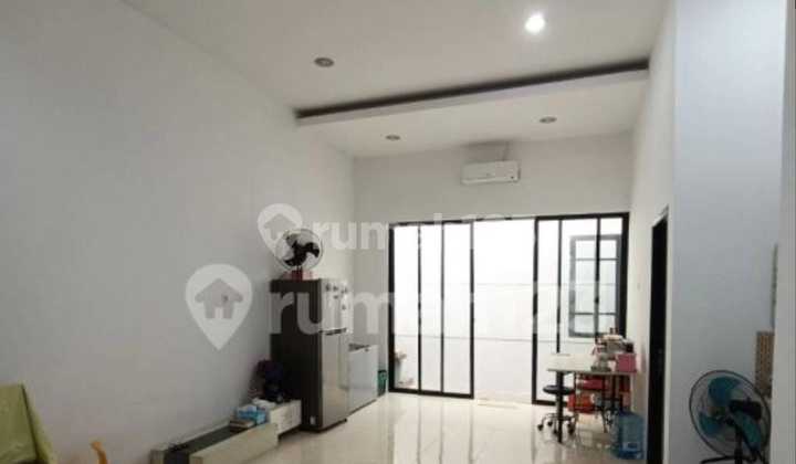 Dijual Rumah Griya Asri Pakuwon City Surabaya Timur 2