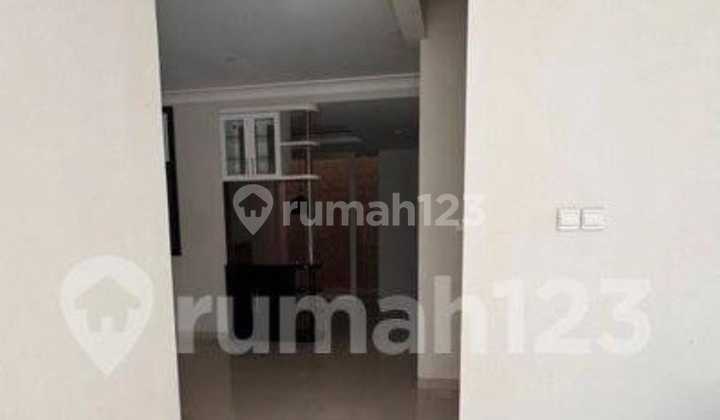 Jual Rumah 2 Lantai Siap Huni Di Palm Beach - Pakuwon City 2