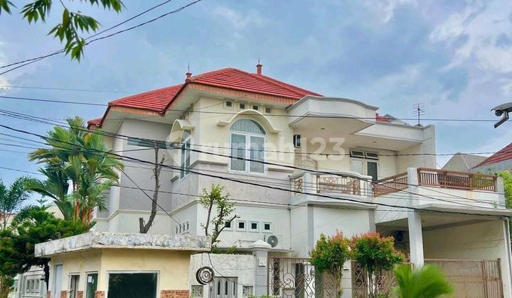 Rumah Classic Hoek Siap Huni di Sutorejo Selatan 1