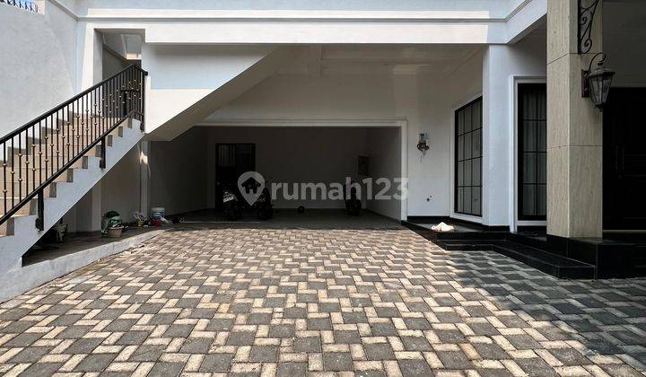 Rumah Mewah Classic Fully Furnished Kemang Jakarta Selatan 1