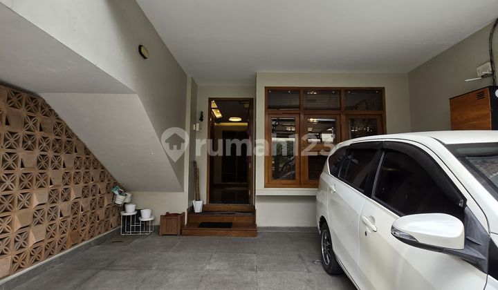 Rumah Second Di Area Terbaik Rawamangun Jakarta Timur.   2