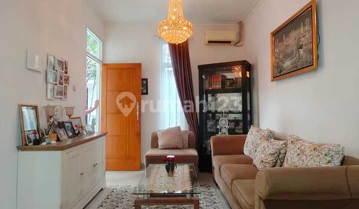 Dijual Rumah Second Terawat Dalam Cluster di Kalisari - Jakarta Timur. 2