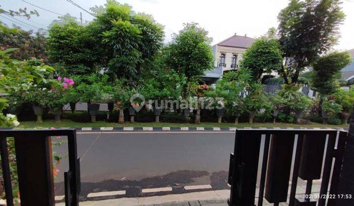 Dijual Rumah Mewah Bergaya Bali Etnik Dalam Komplek Di Kramat Jati Jakarta Timur 2