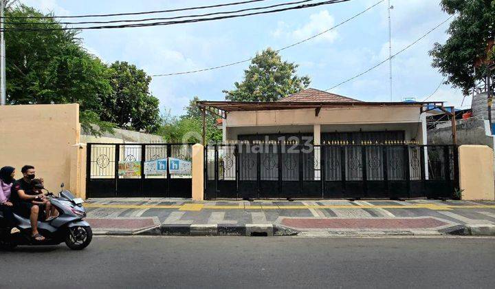 Dijual Rumah Ruko Di Pinggir Jalan Strategis Jatinegara Kaum Jakarta Timur. 1