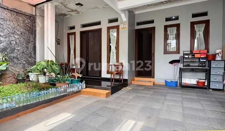 Dijual Rumah Second Dalam Komplek One Gate di Pondok Kelapa Jakarta Timur 2