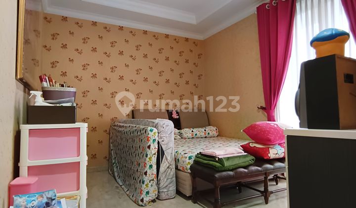 Turun Harga Rumah Bagus dan Kokoh 2,5 Lantai Dalam Komplek di Cipinang Jakarta Timur. 2