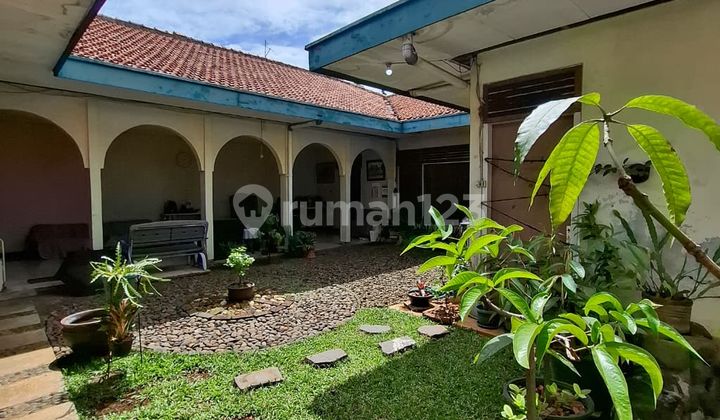 Rumah Lama Hitung Tanah Jalan Lebar Bentuk Tanah Kotak. Pondok Pinang Jaksel