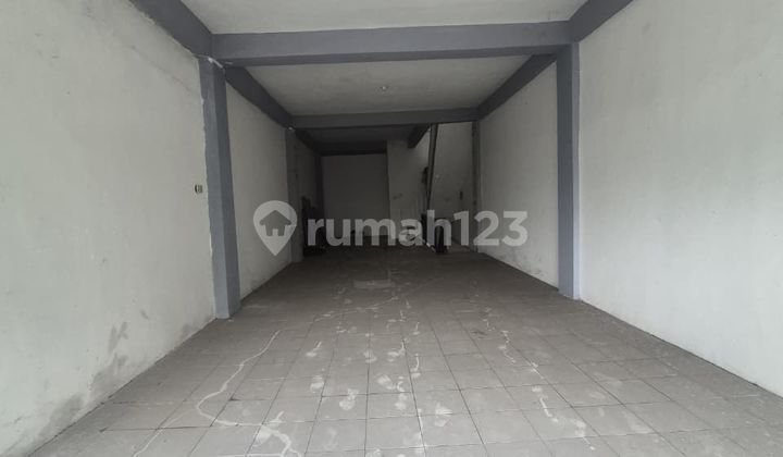 Ruko 3 Lantai Strategis Dekat Terminal Rawamangun,Jakarta Timur