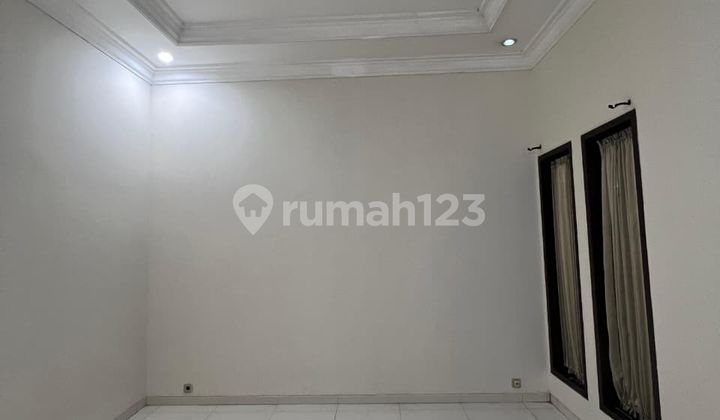 For Sale: Second-Hand House in a Strategic Location, Rawamangun, East Jakarta 2