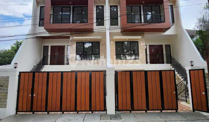 Turun Harga Rumah Baru dengan Private Pool Dalam Komplek di Margasatwa Ragunan Jakarta Selatan. 2
