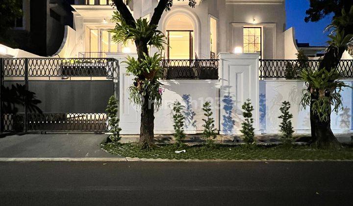 Dijual Rumah Baru Nan Mewah Di Kebayoran Baru Jakarta Selatan  2