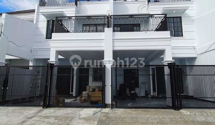 Rumah Baru Design Classic Dalam Komplek Kav Dki Pondok Kelapa Jakarta Timur