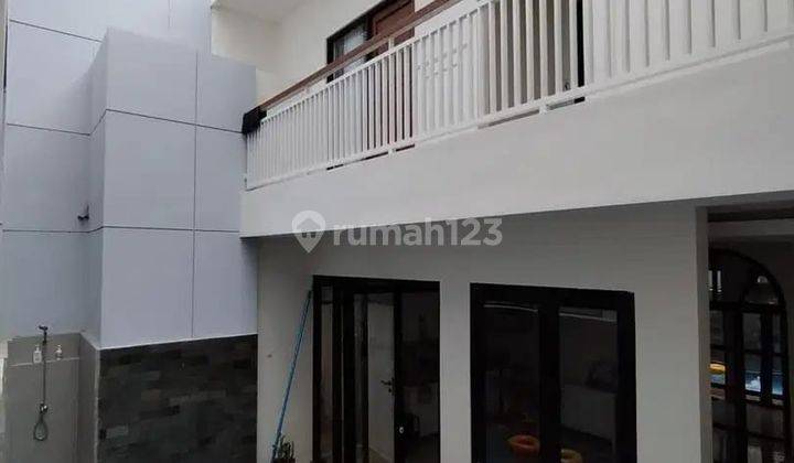 Rumah Cantik With Private Pool Dalam Komplek Area Rawamangun Jakarta Timur 2