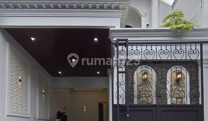 Brand New Modern Classic House Jagakarsa Jakarta Selatan
