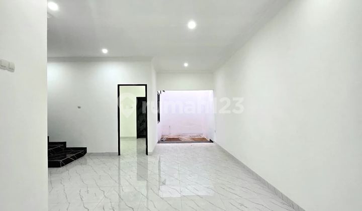 Rumah Baru Dalam Komplek Strategis Jalan Lebar Di Duren Sawit Jakarta Timur  2