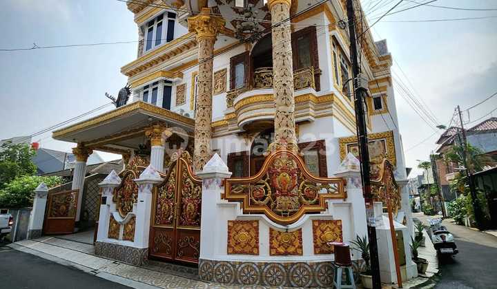 TURUN HARGA Rumah Unik Lingkungan Tenang Di Kayu Putih Pulogadung Jakarta Timur.