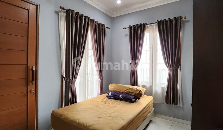 PRICE DROP For Sale Ready-to-Occupy Secondary House in an Elite Cluster in Pondok Bambu, East Jakarta 2