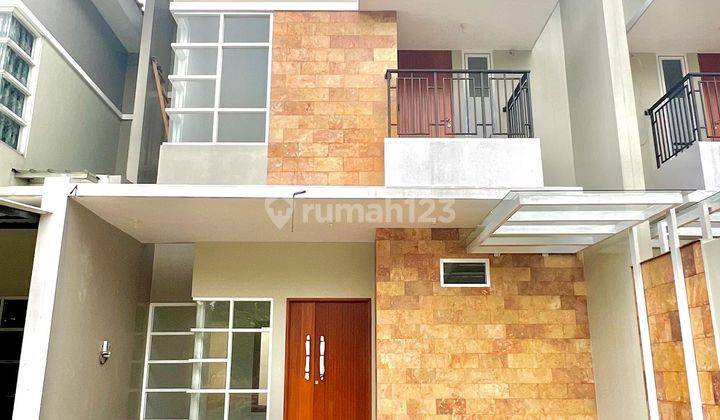 Rumah Minimalis Modern Dalam Cluster One Gate Di Batu Ampar Condet Jakarta Timur  1