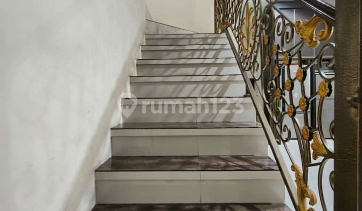 Dijual Rumah Bagus dan Terawat di Cilandak - Jakarta Selatan 2