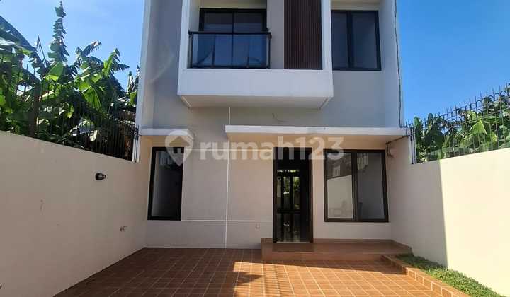 New House Ready to Occupy in a Complex in Kodau Jatiasih Bekasi
