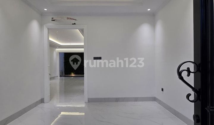 For Sale Luxury American Classic House with Rooftop in Cempaka Putih Tengah, Central Jakarta 2