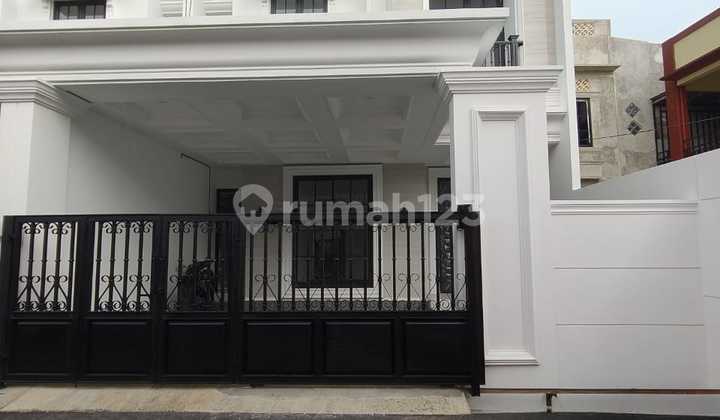 For Sale New Modern Classic House Ciracas East Jakarta.