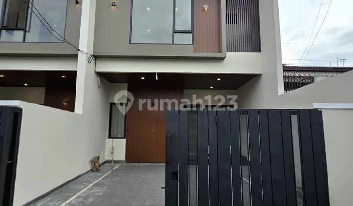 Minimalist House Strategic Location Near Arion Mall Rawamangun East Jakarta Minimalist House Strategic Location Near Arion Mall Rawamangun East Jakarta