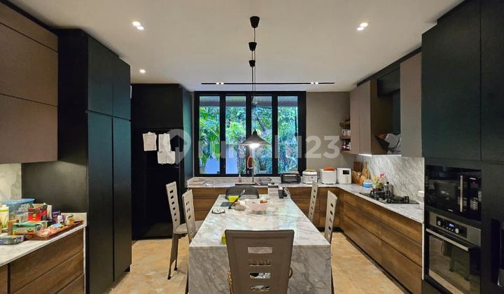 Dijual Rumah Mewah Cempaka Putih Jakarta Pusat 2