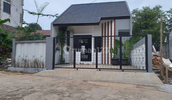 Rumah Anti Virus Strategis di komplek bebas Banjir di Jatiasih