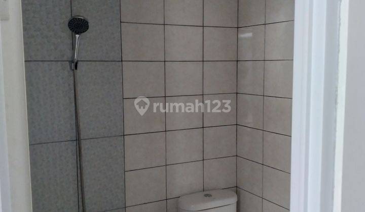Rumah Anti Virus Strategis di komplek bebas Banjir di Jatiasih