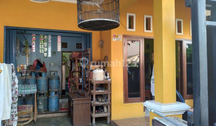 Rumah Toko posisi Huk Strategis di Komplek Danamon  6