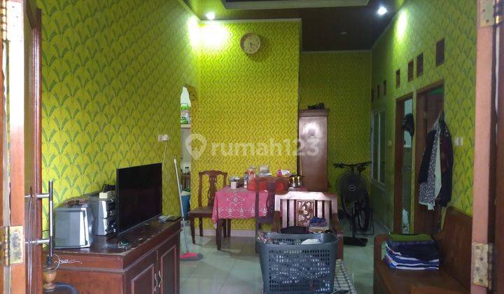Rumah Toko posisi Huk Strategis di Komplek Danamon  10