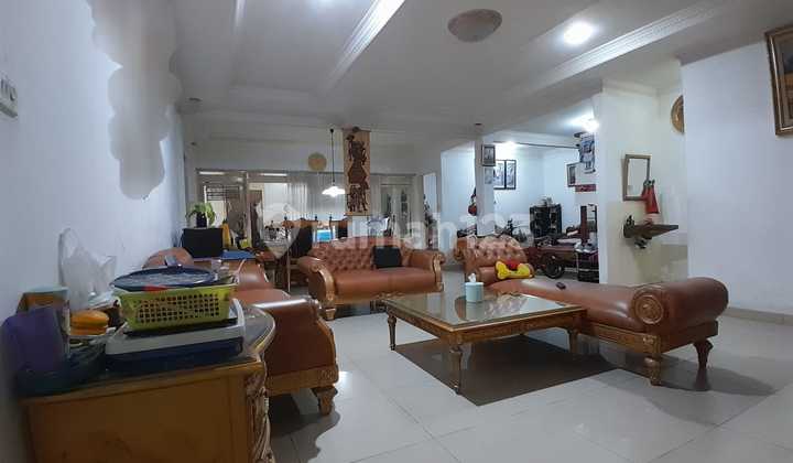 Rumah Dijual Bagus Semi Furnish di Martanegara, Turangga 19 2