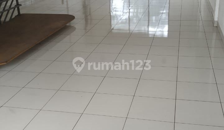 (01&06) 3.5-Storey Shop House for Sale, Ready to Use in Gunung Batu, Bandung 2